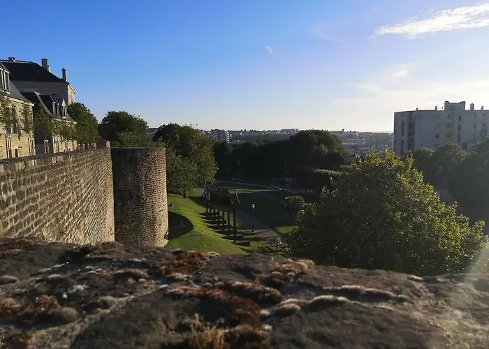 Appartement Au Coeur Des Remparts