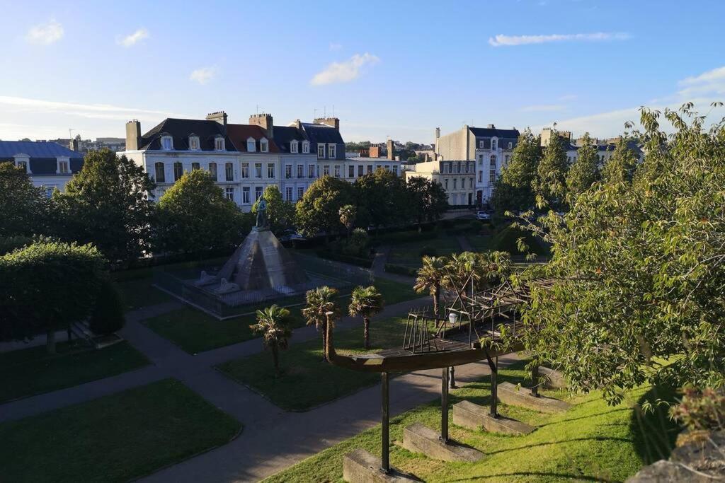 Appartement Au Coeur Des Remparts
